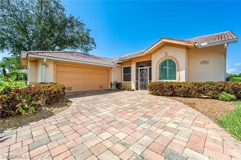 12831 Yacht Club Cir, Fort Myers, FL 33919