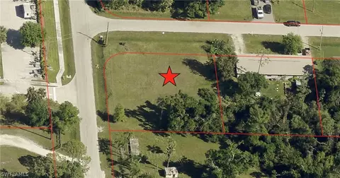4400 Ruthann Ct, North Fort Myers, FL 33917