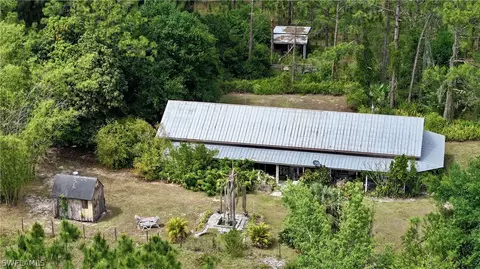 Other - 720 E Rd, Labelle, FL 33935 photo 5 of 10