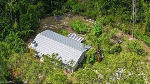 Exterior - 720 E Rd, Labelle, FL 33935 photo 1 of 9