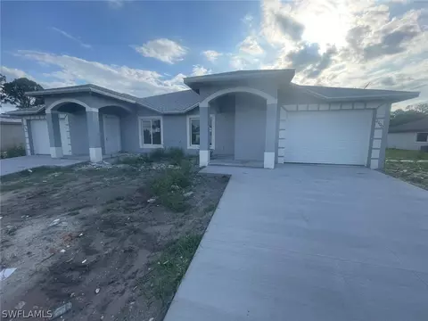 2200-2202 Leda Ave S, Lehigh Acres, FL 33973