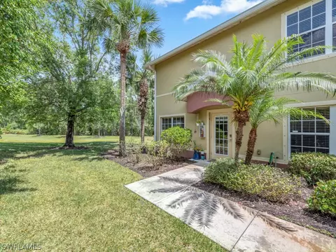 9064 Gervais Cir #101, Naples, FL 34120