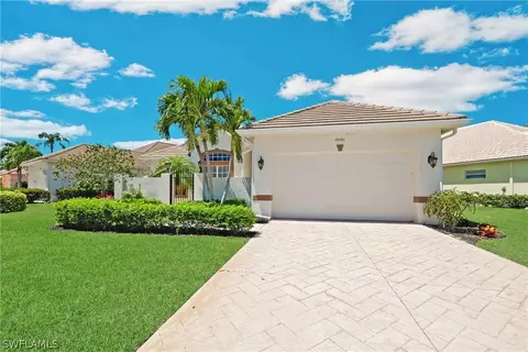 28480 Highgate Dr, Bonita Springs, FL 34135