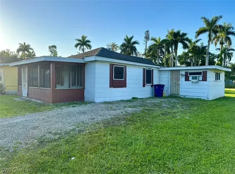 51 Cypress St, North Fort Myers, FL 33903