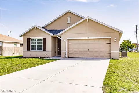 1610 SW 14th Ter, Cape Coral, FL 33991