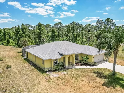 730 Spaulding St E, Lehigh Acres, FL 33974