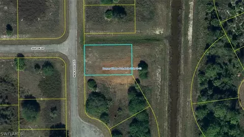329 New Jersey Pl, Labelle, FL 33935