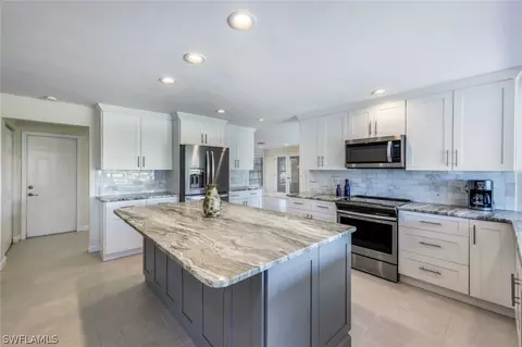 9730 Cypress Lake Dr, Fort Myers, FL 33919