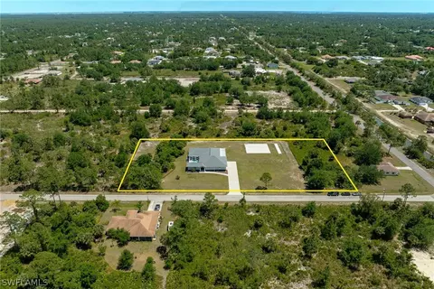 806 Cortez Ave, Lehigh Acres, FL 33972