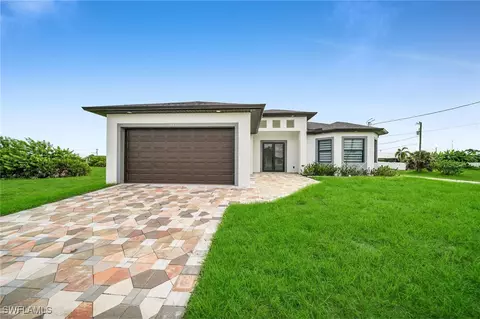 1727 NW 8th Pl, Cape Coral, FL 33993