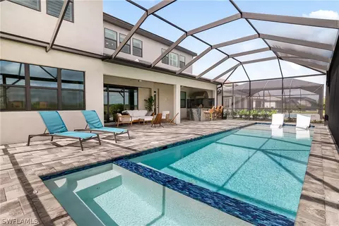 19661 The Place Blvd, Estero, FL 33928