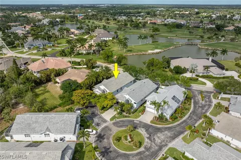 7218 Falcon Crest Ct, Fort Myers, FL 33908
