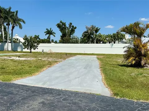 61 Poplar Pl, Fort Myers, FL 33908