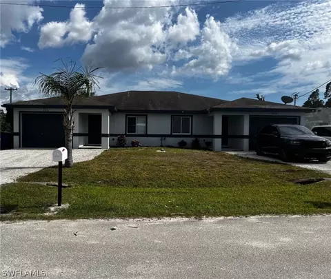 886-888 Apartment St E, Lehigh Acres, FL 33974