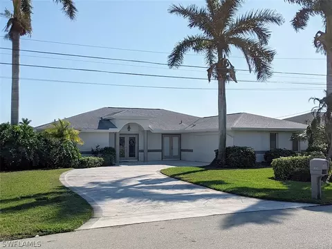 1638 SE 40th Ter, Cape Coral, FL 33904
