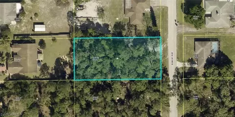 317 Robert Ave, Lehigh Acres, FL 33936