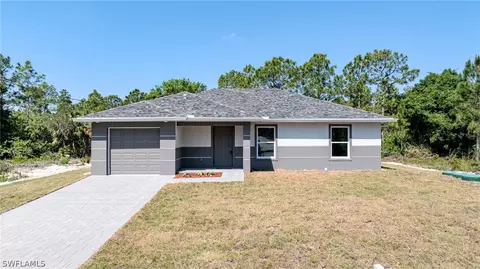 236 Aurora Ave S, Lehigh Acres, FL 33974