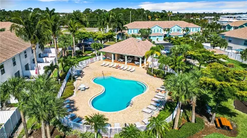 3605 Cedar Oak Dr #103, Fort Myers, FL 33916