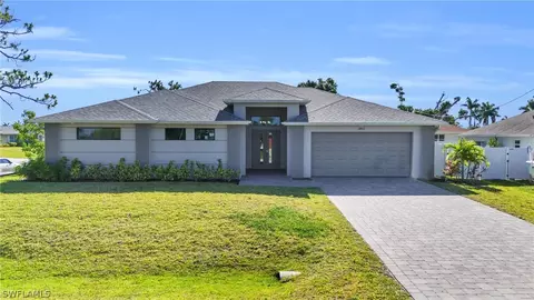 3817 SW 15th Ave, Cape Coral, FL 33914