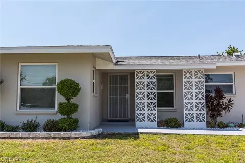 4112 SE 10th Ct, Cape Coral, FL 33904