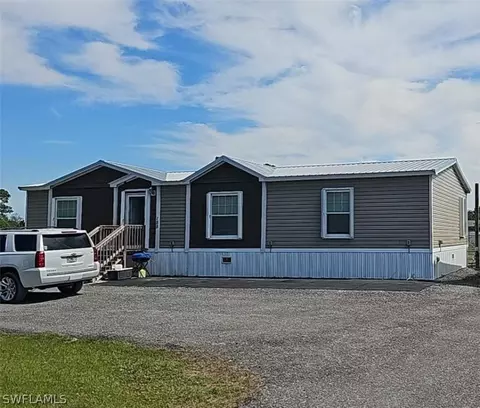 155 N Granja St, Clewiston, FL 33440