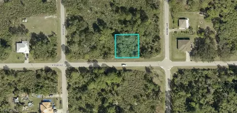 3905 E 21st St, Alva, FL 33920
