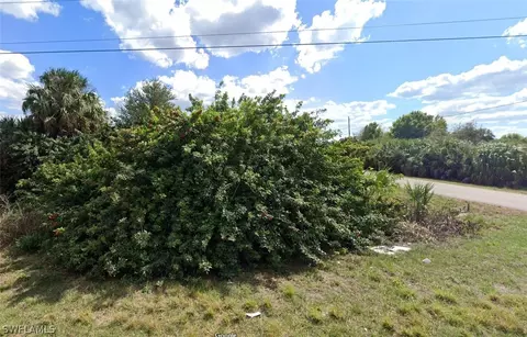 4119 17th St SW, Lehigh Acres, FL 33976