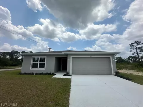 401 Tremaine St, Lehigh Acres, FL 33972