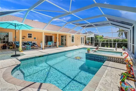 616 SE 30th St, Cape Coral, FL 33904