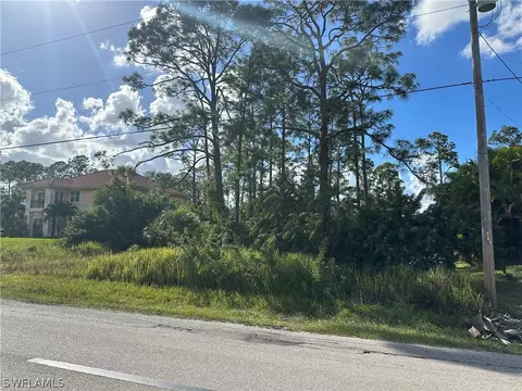 1109 Williams Ave, Lehigh Acres, FL 33972