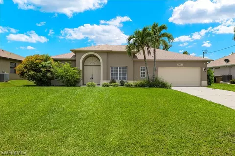 3428 SW 2nd Ln, Cape Coral, FL 33991