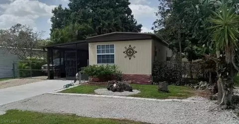 248 State St, North Fort Myers, FL 33903