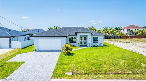 904 Chiquita Blvd N, Cape Coral, FL 33993