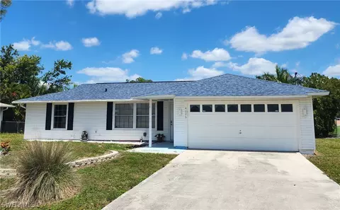 4006 14th St W, Lehigh Acres, FL 33971