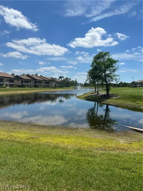 5810 Trailwinds Dr #934, Fort Myers, FL 33907