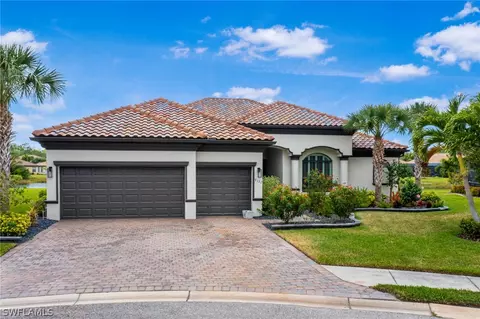 9122 Sandhill Crane Ct, Fort Myers, FL 33912