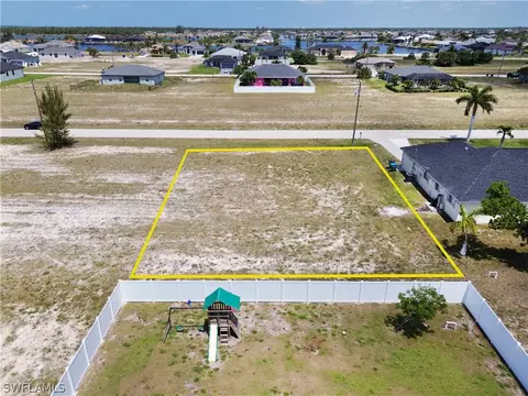 4230 NW 34th Ter, Cape Coral, FL 33993