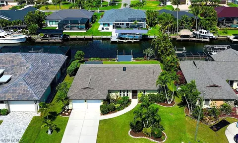 5024 SW 11th Pl, Cape Coral, FL 33914