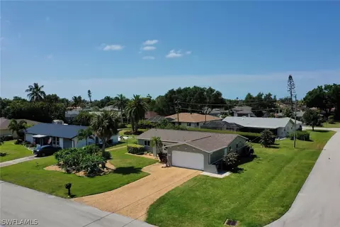 4402 SE 13th Ave, Cape Coral, FL 33904