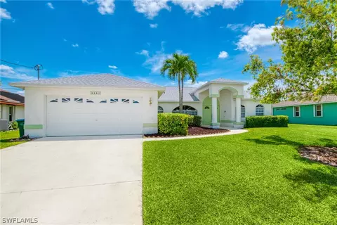 3301 SW 5th Pl, Cape Coral, FL 33914