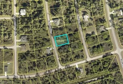 137 Blount Ave S, Lehigh Acres, FL 33974