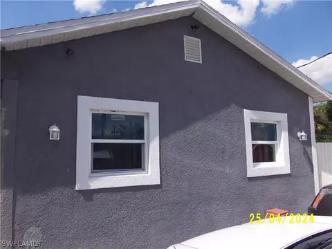 29252929 Thomas St, Fort Myers, FL 33916