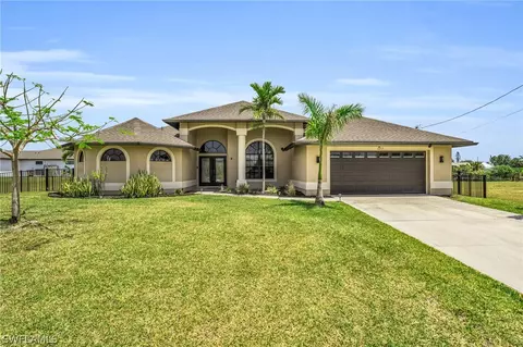 2213 NW 39th Ave, Cape Coral, FL 33993
