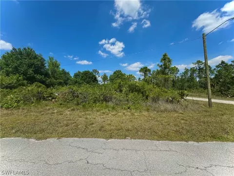 3507 E 11th St, Lehigh Acres, FL 33972