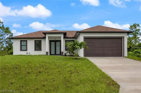 2909 37th St SW, Lehigh Acres, FL 33976