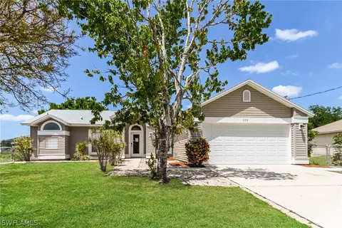 208 NW 18th Ave, Cape Coral, FL 33993