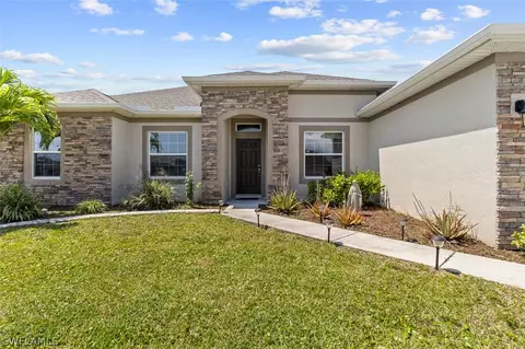 3318 NW 5th Ter, Cape Coral, FL 33993