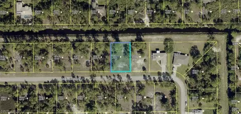 719 David Laird Ln, Lehigh Acres, FL 33974