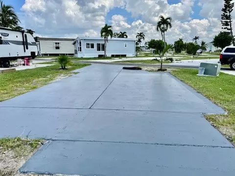 19681 Summerlin Rd G-113, Fort Myers, FL 33908