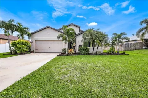 1120 SW 22nd Ter, Cape Coral, FL 33991
